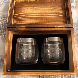 Harley Davidson glasses and storage box